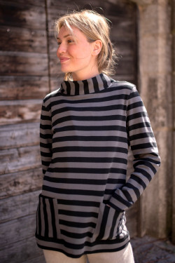 Wide-striped sweater with...